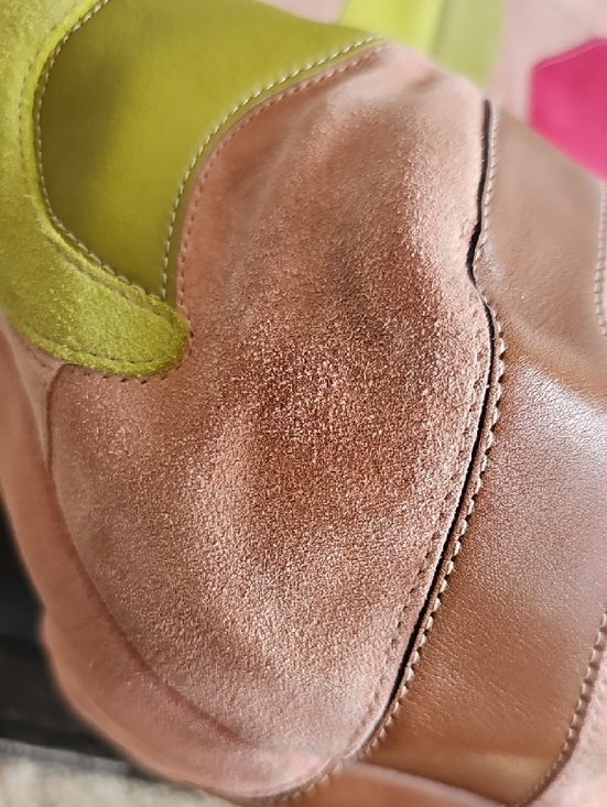 Coach Vintage 06 Limited Edition "Poppies for Peace" Suede Tote Pink/Multi - Picture 14 of 14